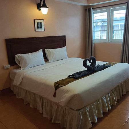 Nid Huahin Hotel Extérieur photo